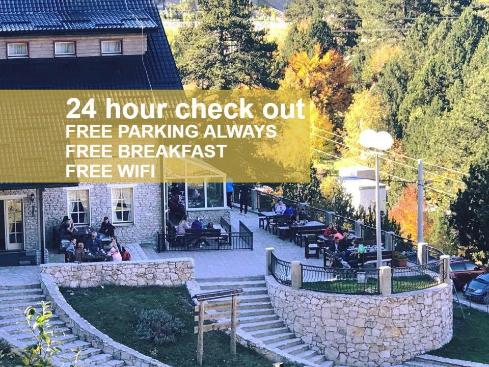 Hotel Snjezna Kuca - Nature Park Of Bosnia Herzegovina Padezina Bagian luar foto